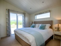 Granary Lodge super king master bedroom