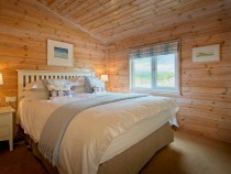 The Buoys lodge king size master bedroom