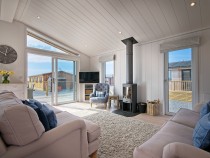 Bluebell Lodge living area